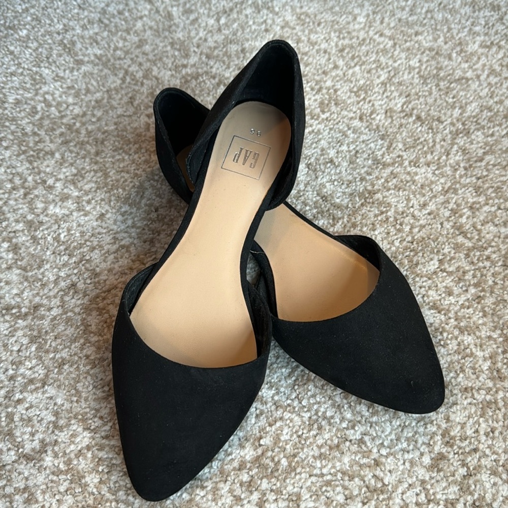 Gap Size 9.5 Black Suede Flats